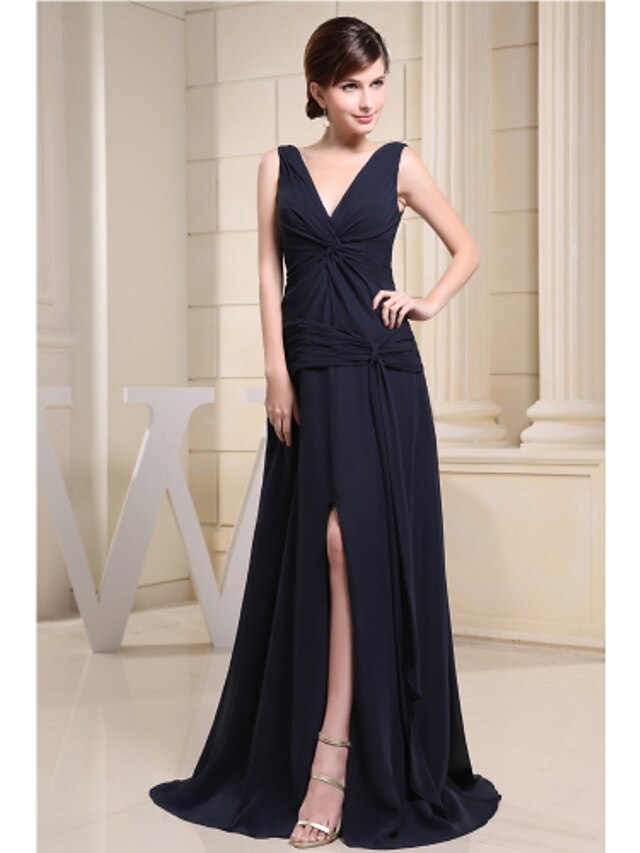 A-Line V Neck Floor Length Chiffon Bridesmaid Dress with Side Draping / Split Front by