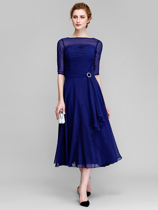 A-Line Mother of the Bride Dress Wedding Guest Elegant Plus Size Bateau ...