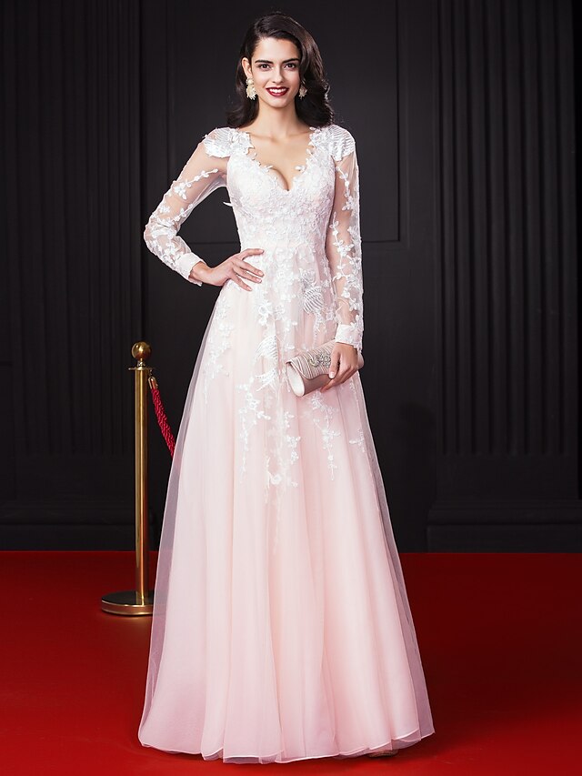  A-Line Elegant Floral See Through Prom Formal Evening Dress V Neck Long Sleeve Floor Length Chiffon Lace Over Tulle with Appliques 2021