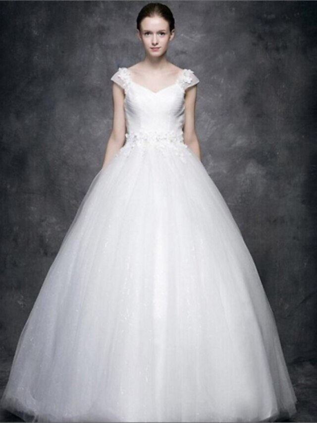  Ball Gown Wedding Dresses V Neck Floor Length Tulle Short Sleeve with Appliques 2020