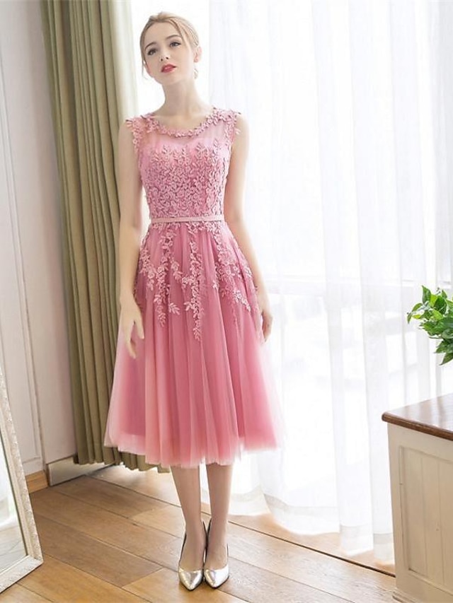  A-Line Floral Wedding Guest Cocktail Party Dress Jewel Neck Sleeveless Tea Length Lace with Appliques 2022