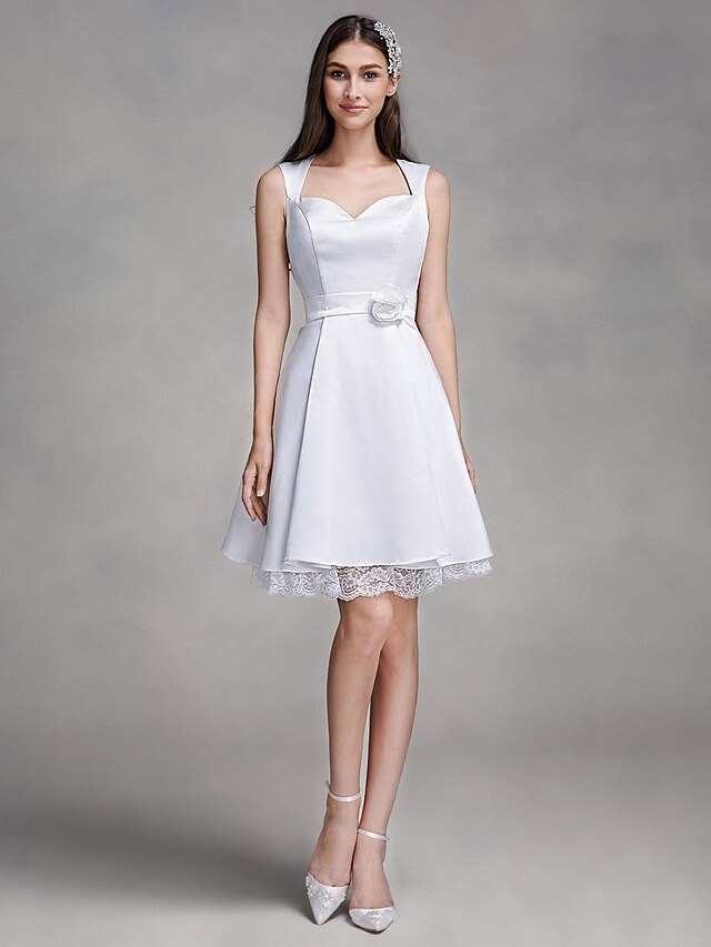  A-الخط شق الصدر طول الركبة ساتان فساتين الزفاف صنع لقياس مع دانتيل بواسطة LAN TING BRIDE® / Little White Dresses