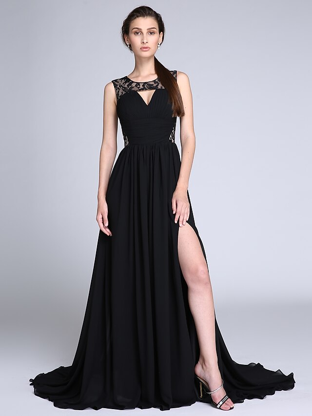  A-Line Elegant Dress Formal Evening Court Train Sleeveless Jewel Neck Chiffon with Ruched Lace Insert 2022