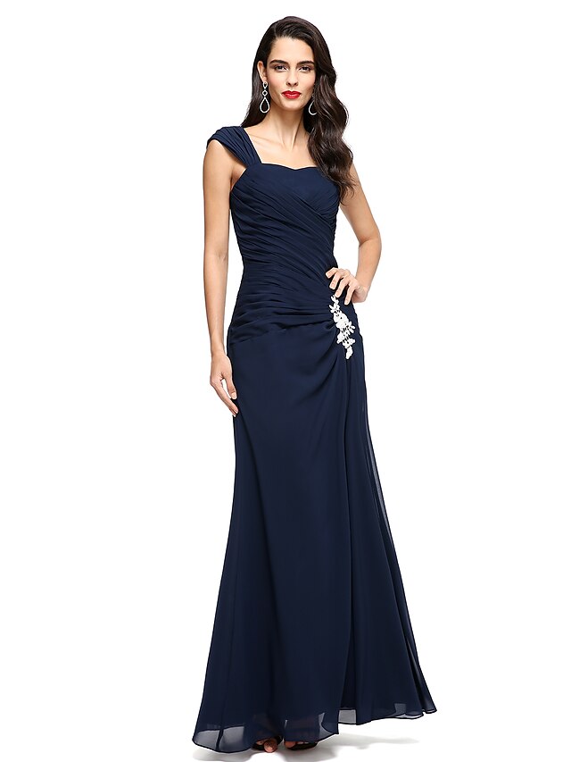  A-Line Mother of the Bride Dress Straps Floor Length Chiffon with Appliques Side Draping 2021