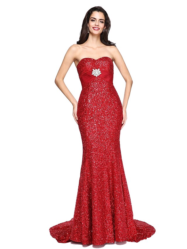  Mermaid / Trumpet Sweetheart Neckline Court Train Sequined Sparkle & Shine Formal Evening Dress with Crystal Brooch / Ruched by TS Couture®