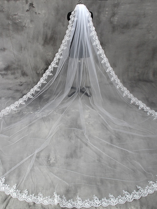  Uma Camada Borda com aplicação de Renda Véus de Noiva Véu Catedral com Apliques Tule