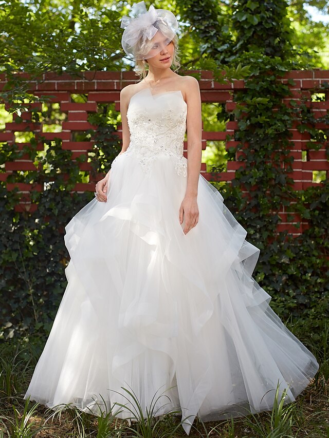  Wedding Dresses Princess Strapless Sleeveless Floor Length Tulle Bridal Gowns With Beading Appliques 2023