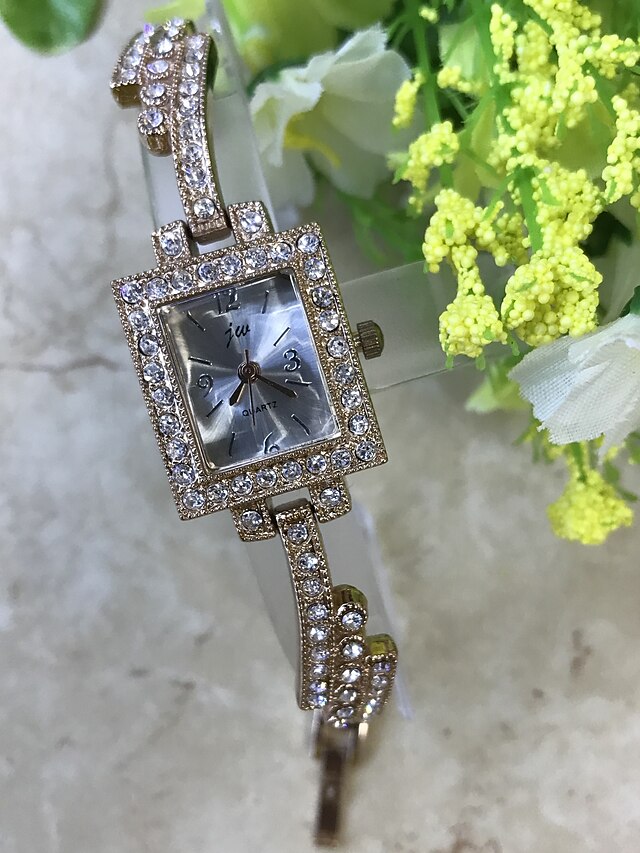  Damen Armband-Uhr Simulierter Diamant Uhr Chinesisch Quartz / Imitation Diamant Legierung Band Bequem Rotgold