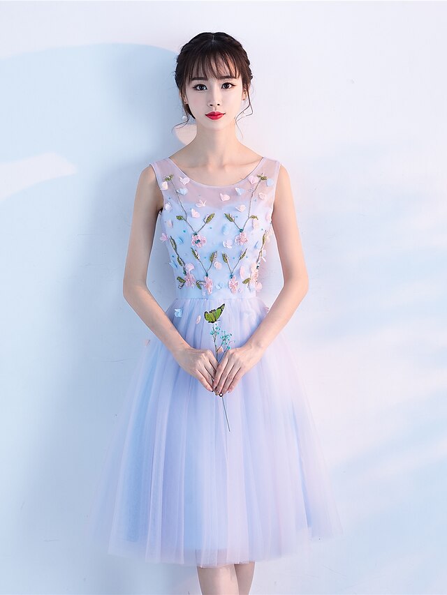  A-Line Scoop Neck Tea Length Tulle Cocktail Party Dress with Beading Appliques