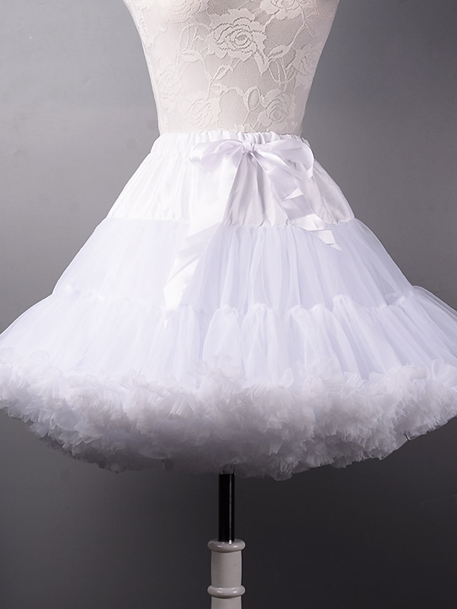  Wedding / Halloween / Party / Evening Slips Tulle / Polyester Short-Length A-Line Slip / Ball Gown Slip / Classic & Timeless with