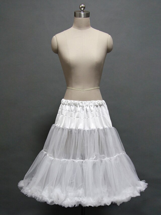  Wedding / Bridal Shower / Party & Evening Slips Polyester / Tulle Knee-Length A-Line Slip / Ball Gown Slip with