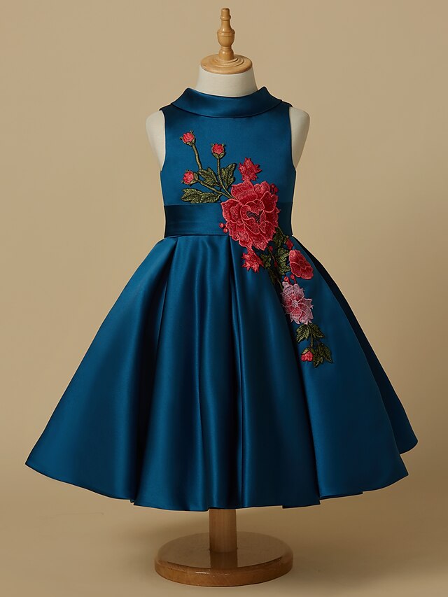  Πριγκίπισσα Μέχρι το γόνατο Φόρεμα για Κοριτσάκι Λουλουδιών Πομπή Χαριτωμένο φόρεμα χορού Σατέν με Ζώνη / Κορδέλα Κατάλληλο 3-16 ετών