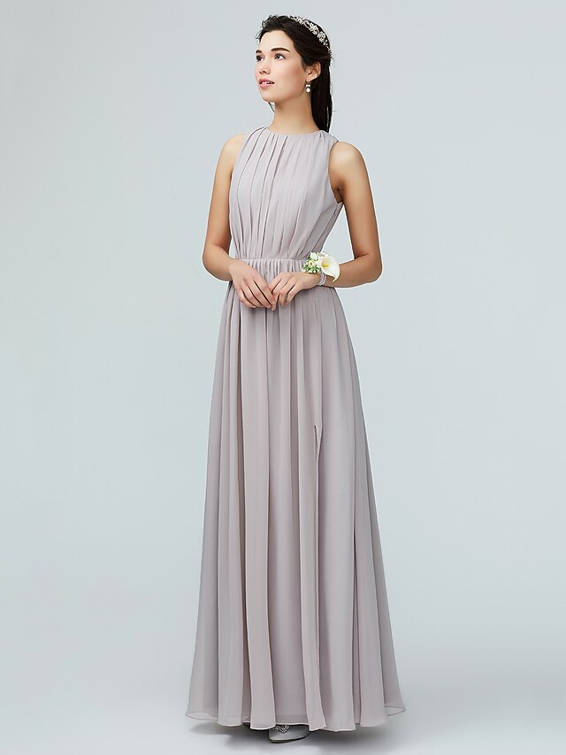  A-Line Bridesmaid Dress Jewel Neck Sleeveless Furcal Floor Length Chiffon with Pleats / Split Front 2022