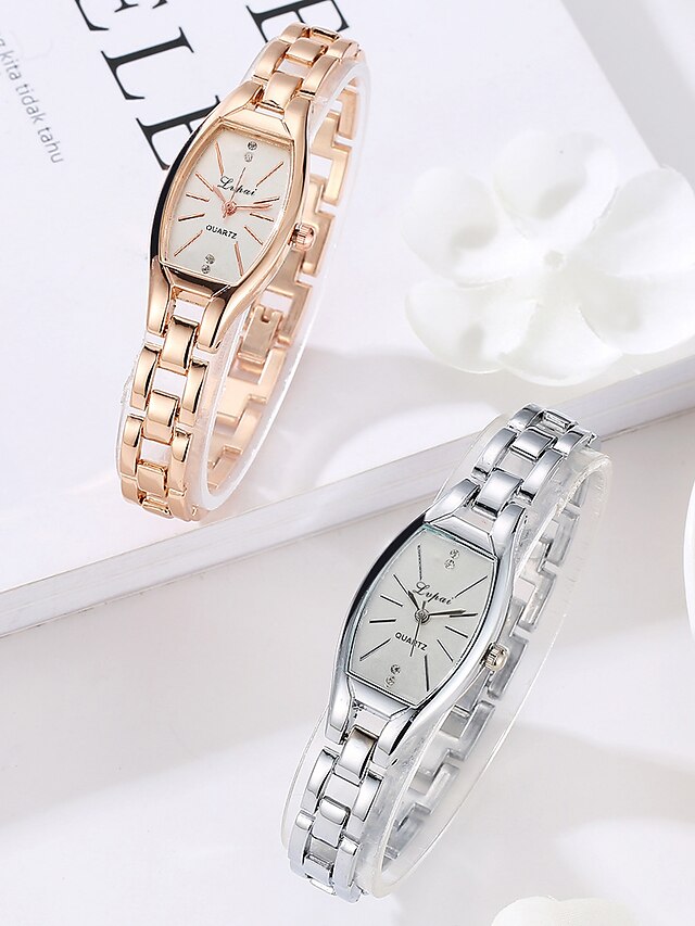  Women's Bracelet Watch Quartz Watches Analog Quartz Stylish Fashion Casual Watch / One Year