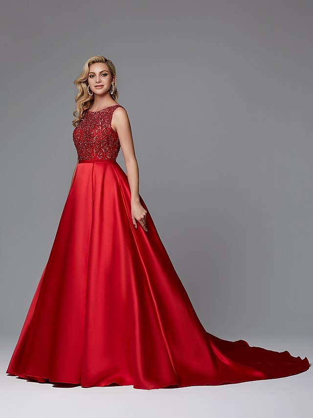  Ball Gown Elegant Formal Evening Dress Boat Neck Sleeveless Court Train Satin with Beading 2020