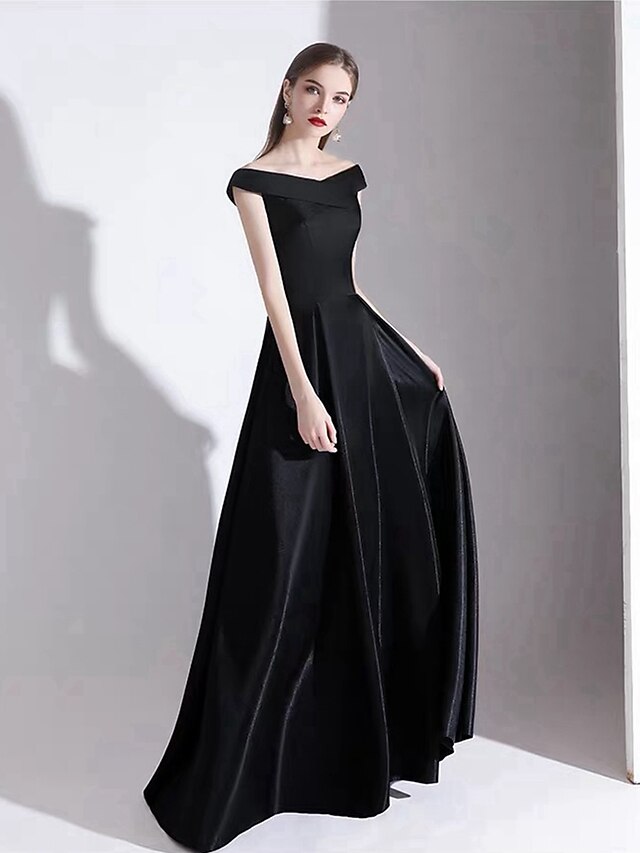  A-Line Empire Black Party Wear Prom Dress Off Shoulder Short Sleeve Floor Length Satin with Pleats 2020