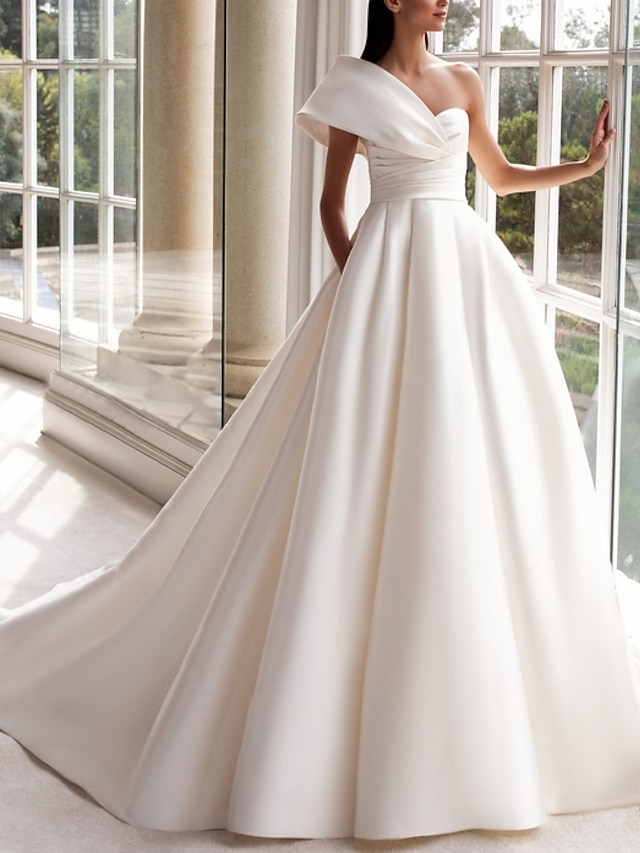  Engagement Formal Wedding Dresses Ball Gown One Shoulder Cap Sleeve Court Train Satin Bridal Gowns With Buttons Ruched 2024
