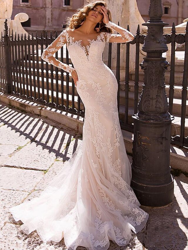 Engagement Formal Wedding Dresses Mermaid / Trumpet V Neck Cap Sleeve Court Train Lace Bridal Gowns With Buttons Appliques main image 0