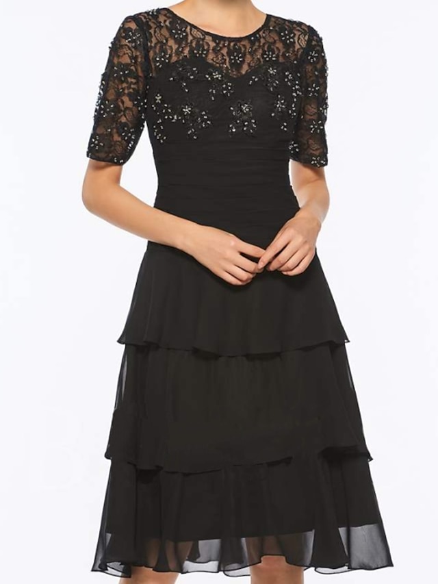  A-Line Mother of the Bride Dress Elegant Jewel Neck Knee Length Chiffon Lace Short Sleeve with Embroidery Cascading Ruffles 2024