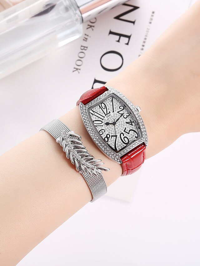  Women's Quartz Watches Quartz Formal Style Stylish Fashion Chronograph Creative Imitation Diamond Analog White Black Red / PU Leather