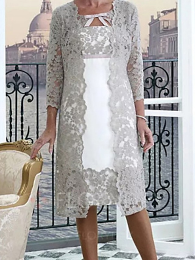  Two Piece A-Line Mother of the Bride Dress Jewel Neck Knee Length Lace Half Sleeve Jacket Dresses with Appliques 2023