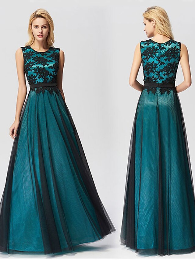  A-Line Bridesmaid Dress Jewel Neck Sleeveless Elegant Floor Length Tulle with Pleats / Appliques 2022