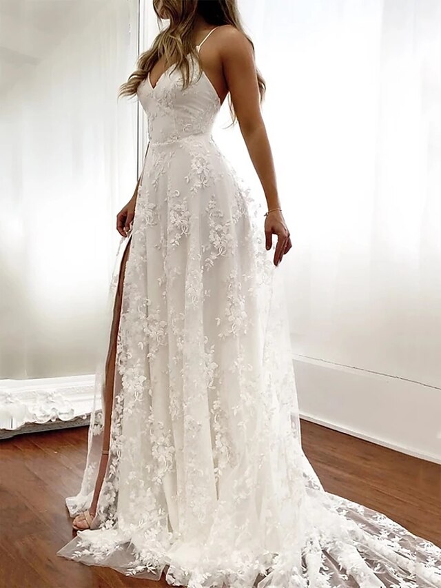 Beach Sexy Boho Wedding Dresses A-Line Sweetheart Camisole Spaghetti Strap Court Train Lace Bridal Gowns With Appliques Split Front