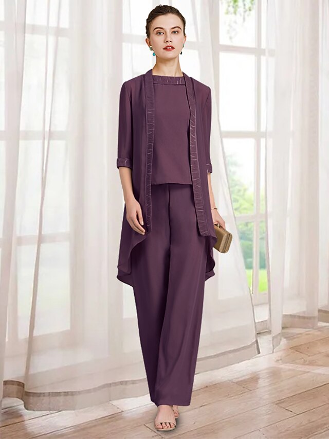 A-Line Mother of the Bride Dress Elegant Jewel Neck Floor Length Chiffon Lace Half Sleeve with Ruffles Appliques