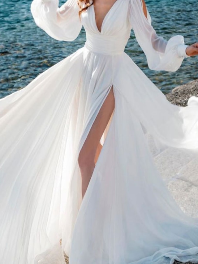 Beach Vintage Wedding Dresses Sweep / Brush Train A-Line Long Sleeve