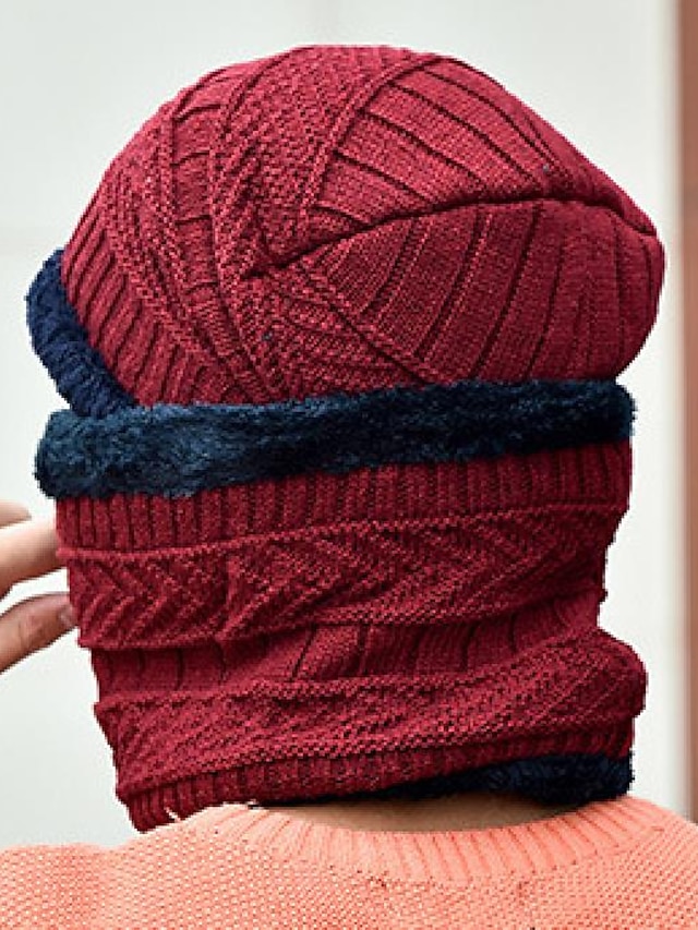 Men's Beanie Hat and Scarf Set Black Red Straw Knitted Contemporary