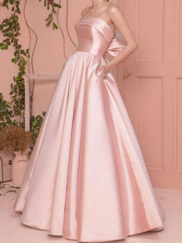  A-Linie Ballkleider Elegant Kleid kleid hochzeitsgast Verlobung Boden-Länge Ärmellos Trägerlos Satin mit Plissee 2024