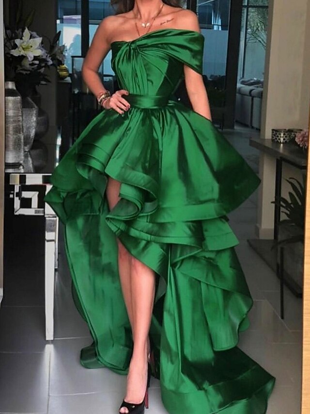ALine Prom Dresses Elegant Dress Red Green Dress Prom Court Train