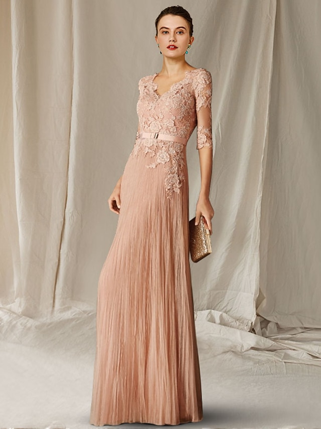  A-Line Mother of the Bride Dress Luxurious Elegant V Neck Floor Length Lace Tulle Half Sleeve with Pleats Appliques 2022