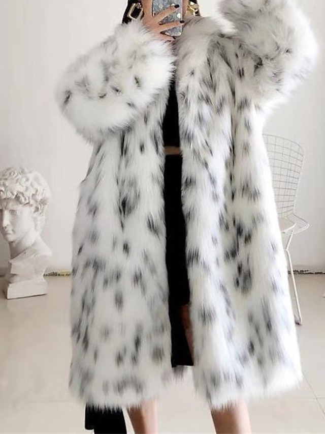  Women's Faux Fur Coat Modern Comfortable Street Style Plush Patchwork Pocket Outdoor Daily Wear Vacation Going out Faux Fur Long Coat Winter Fall White Cardigan Turndown Loose Fit S M L XL XXL / Warm