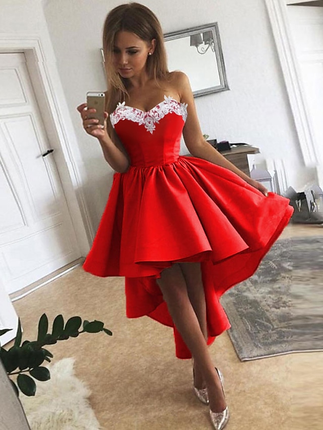  A-Line Cocktail Dresses Minimalist Dress Homecoming Graduation Asymmetrical Sleeveless Strapless Satin with Appliques 2024