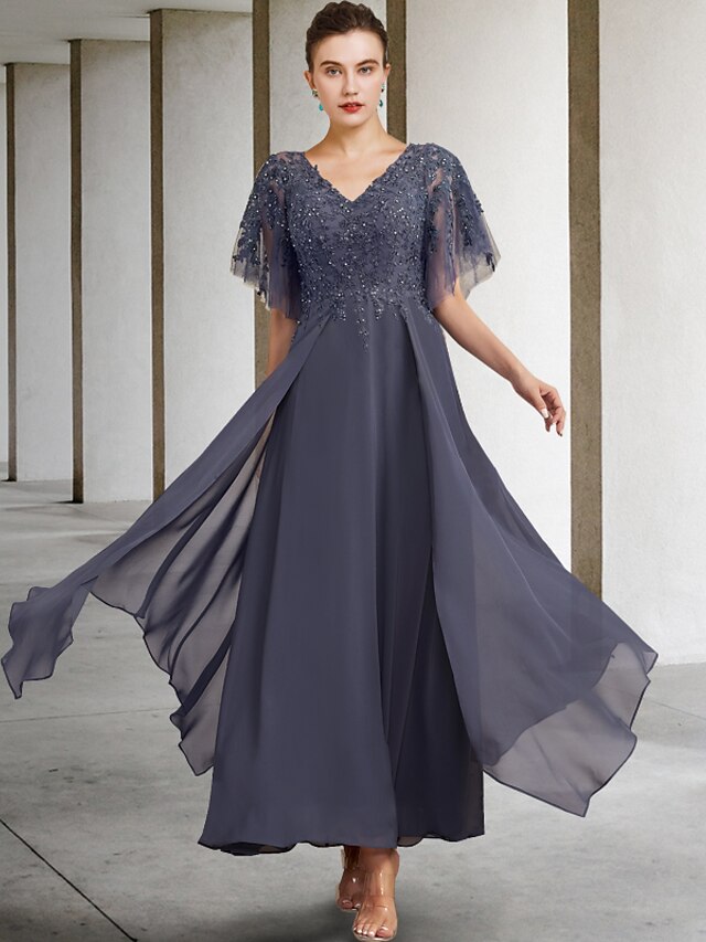 A-Line Chiffon Long Plus Size Mother of the Bride Dresses with Jacket & Appliques main image 1