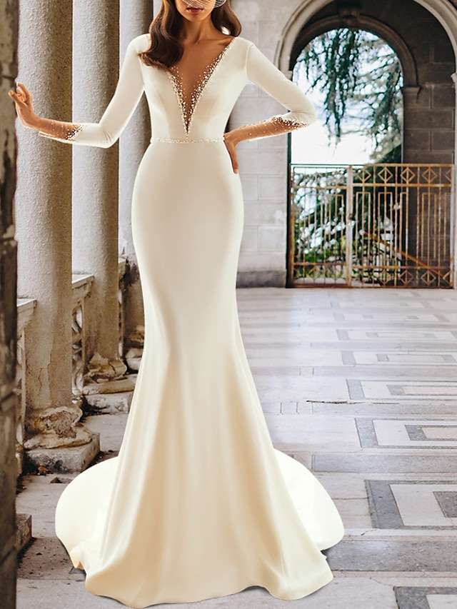  Επίσημο Φορεματα για γαμο Τρομπέτα / Γοργόνα Λαιμόκοψη V Μακρυμάνικο Ουρά μέτριου μήκους Σατέν Νυφικά φορέματα Με Κρυστάλλινη λεπτομέρεια Χάντρες 2024