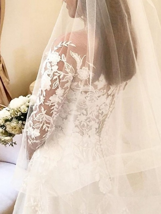 Robe de Mariée en Dentelle à Épaules Dénudées et Longueur Au Sol