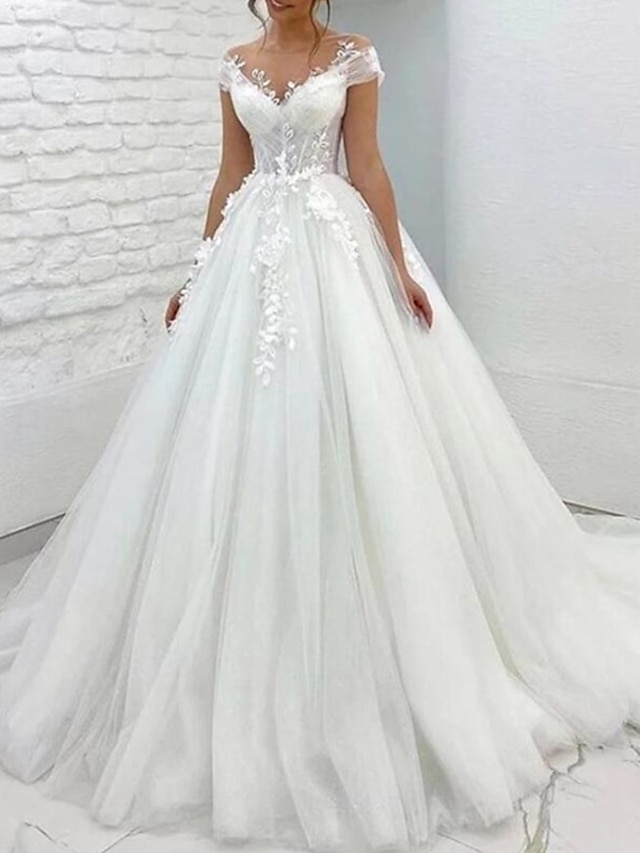  Formal Wedding Dresses Ball Gown V Neck Cap Sleeve Chapel Train Lace Bridal Gowns With Appliques 2024
