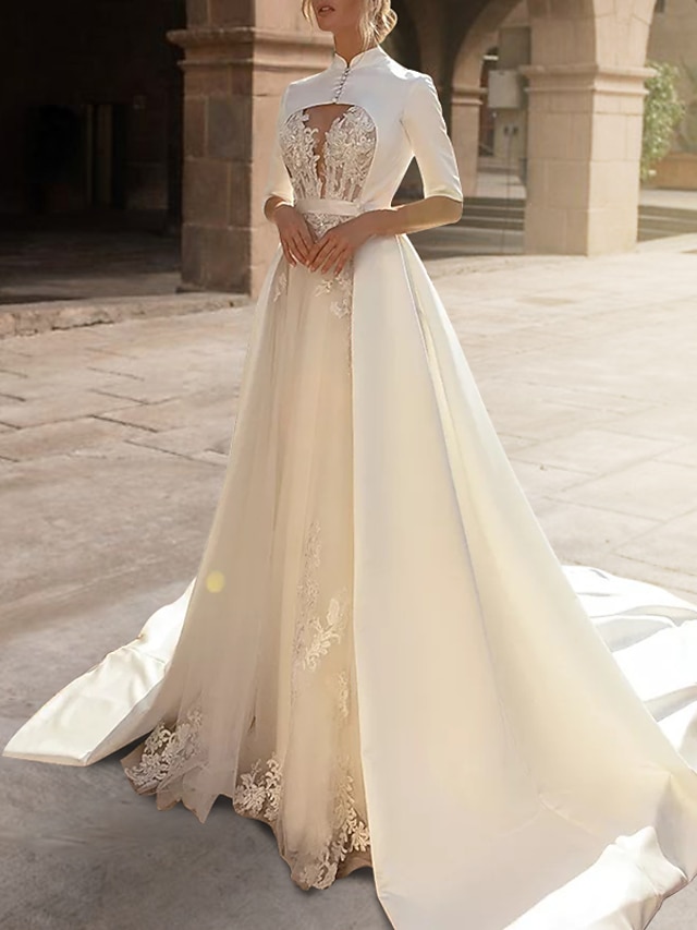  אירוסין סגנון רויאל רשמי שמלות חתונה גזרת A לב (סוויטהארט) חצי שרוול שובל קורט סאטן שמלות כלה עם קפלים אפליקציות 2024