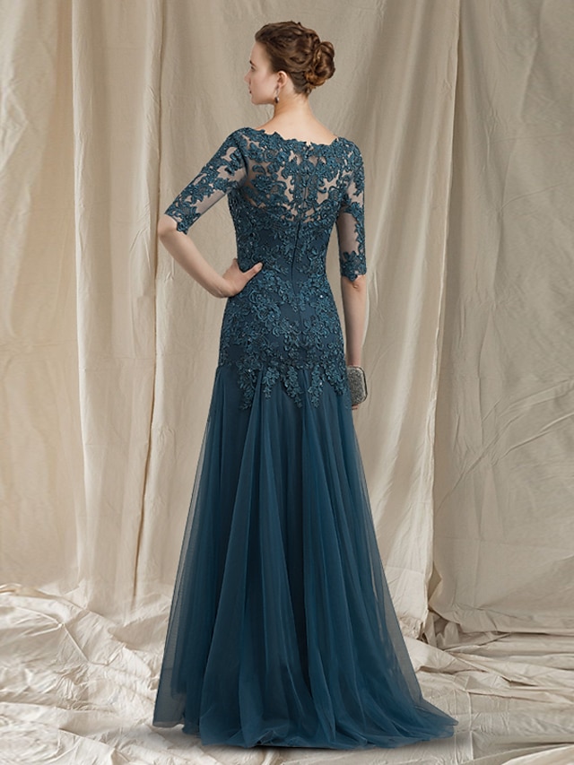 Mermaid / Trumpet Mother of the Bride Dress Elegant V Neck Sweep / Brush Train Chiffon Lace Half Sleeve with Pleats Appliques