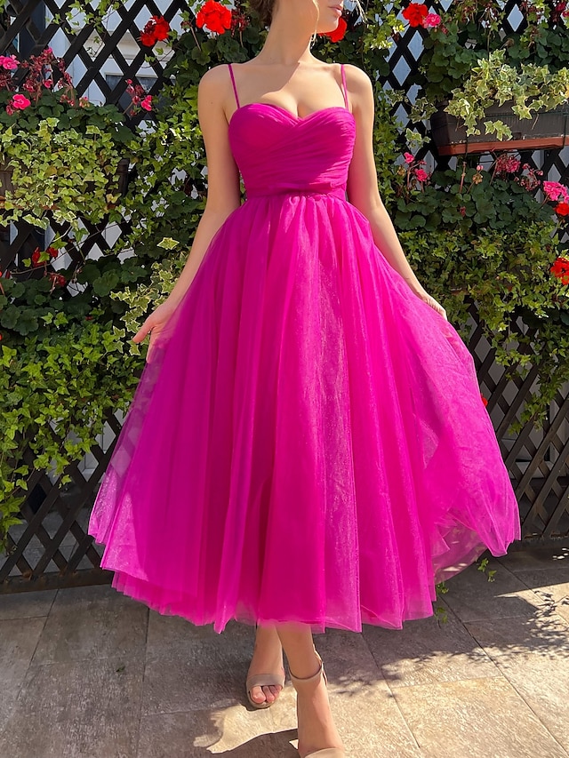  Γραμμή Α Βραδινά φορέματα Κομψό Φόρεμα Επισκέπτης γάμου Αποφοίτηση Κάτω από το γόνατο Αμάνικο Λεπτές Τιράντες Φόρεμα παράνυμφου Τούλι με Ζώνη / Κορδέλα Καθαρό Χρώμα 2024