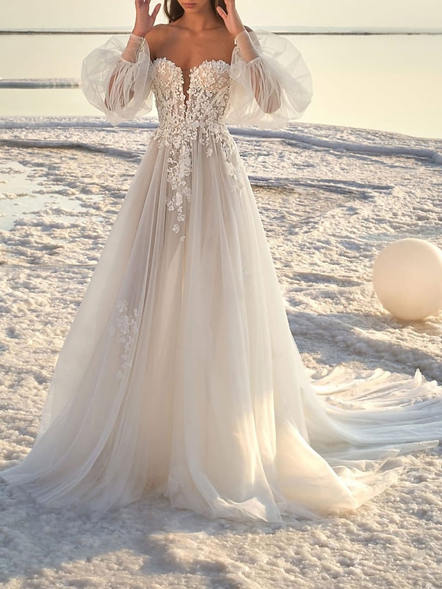  Beach Formal Wedding Dresses A-Line Off Shoulder Long Sleeve Court Train Lace Bridal Gowns With Appliques 2024