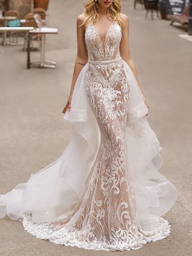 Engagement Formal Wedding Dresses Mermaid / Trumpet V Neck Sleeveless Court Train Satin Bridal Gowns With Appliques Solid Color 2023