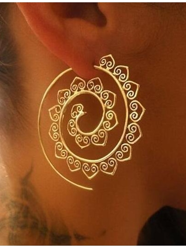  european and american new oval spiral earrings exaggerated swirl gear shape heart shape retro ear jewelry wholesale