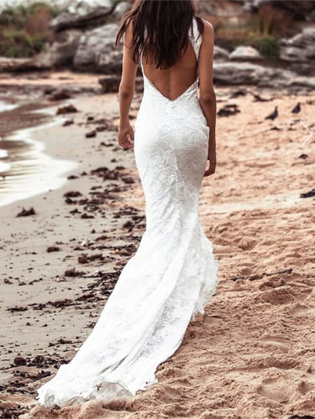  Spiaggia / Destinazione Schiena scoperta Boho Abiti da sposa A sirena Halter Neck Senza maniche Strascico da cappella Di pizzo Abiti da sposa Con Con applique Tinta unita 2024