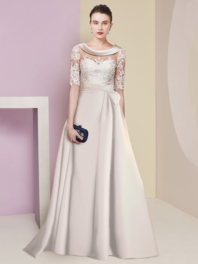  A-Line Mother of the Bride Dress Formal Elegant Scoop Neck Floor Length Satin Lace Half Sleeve with Appliques 2024