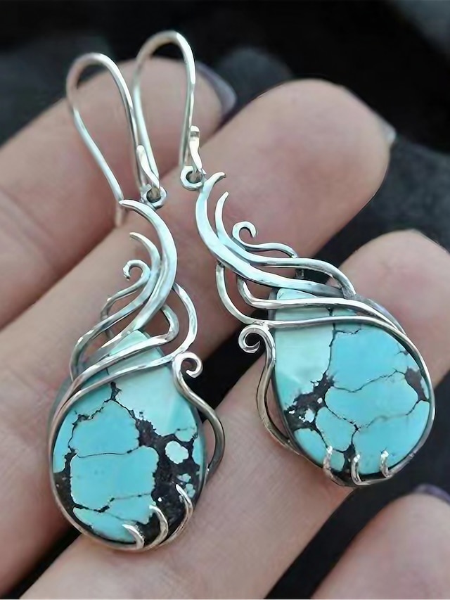  Women's Emerald Earrings Archaistic Outdoor Geometry Earrings Inlaid Gemstone Earrings