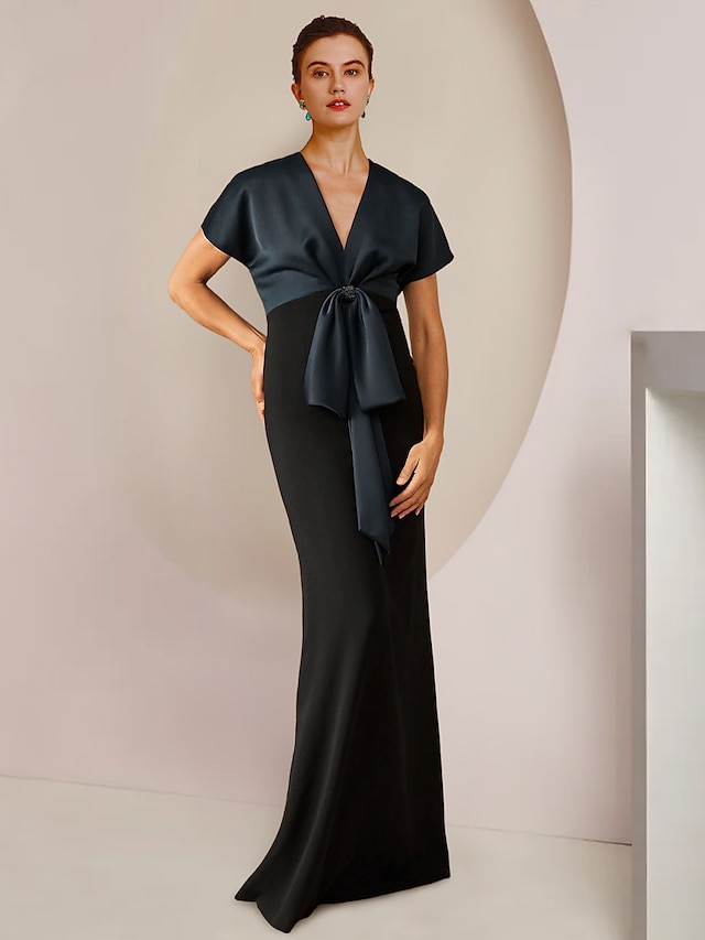  Sheath / Column Mother of the Bride Dress Formal Wedding Guest Elegant Party Jewel Neck Floor Length Satin Short Sleeve with Bow(s) Color Block 2024