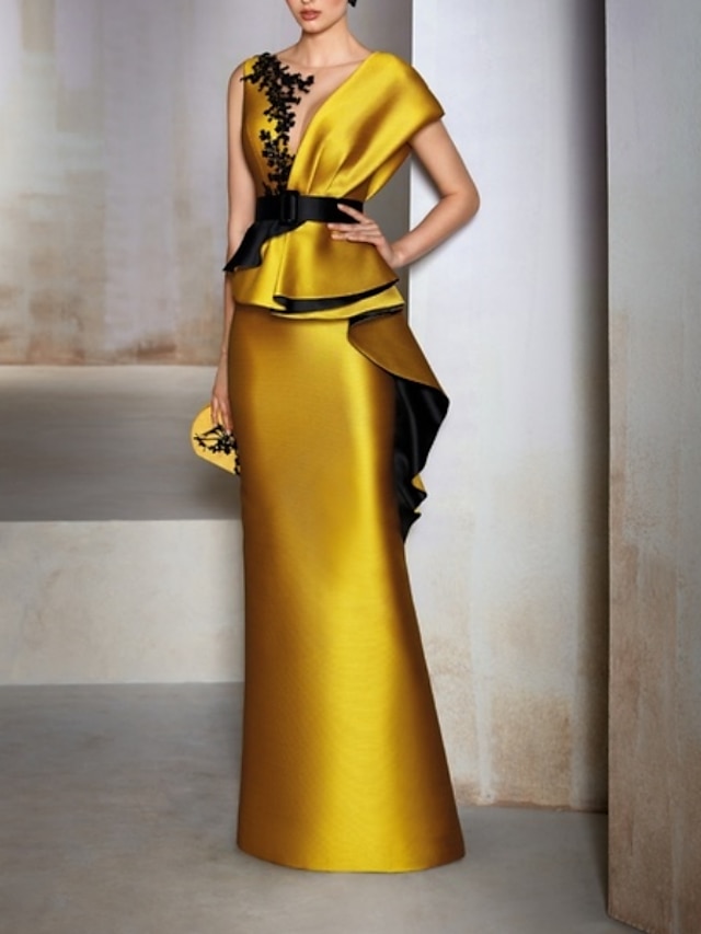  Robe de soirée fourreau élégante robe formelle invitée à un mariage longueur sol manches courtes décolleté en V en satin avec volants broderies et appliqués 2025